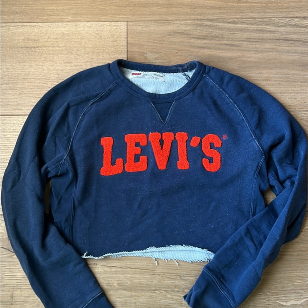 Levi's Navy and Red Cropped Sweatshirt